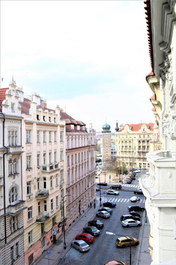 Flowers Apartments Praga Exterior foto